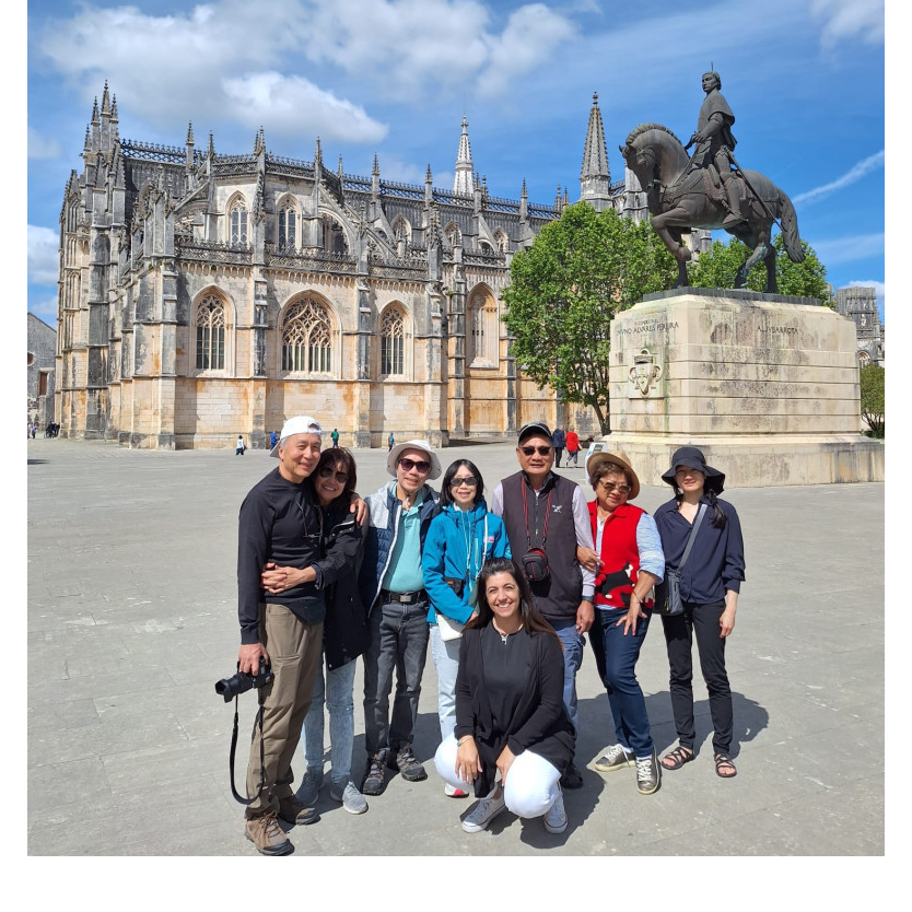 Small Group Tour up to 19 people